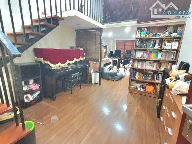 BÁN NHÀ PHÂN LÔ NGUYỄN NGỌC VŨ CẦU GIẤY 75m 3 TẦNG Ô TÔ ĐỖ NGÕ THÔNG KINH DOANH GIÁ 15 - 7