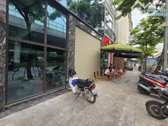 BÁN NHÀ MẶT PHỐ PHẠM VĂN ĐỒNG 35m MT 6.5m SIÊU RỘNG 8 TẦNG THANG MÁY GIÁ 21.5 TỶ - 7