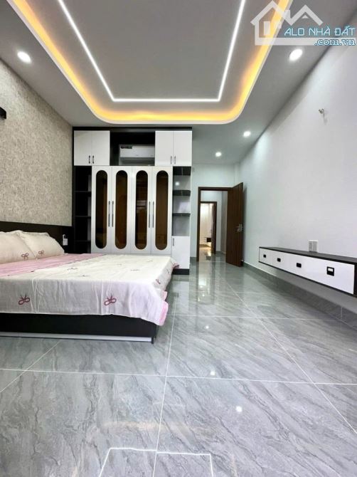 🌹Nhà 5Tầng đường THẠNH LỘC 37 phường THẠNH LỘC Q12 DT 62m2(4x18) hẻm 8m 💲 6, 8 tỷ - 7