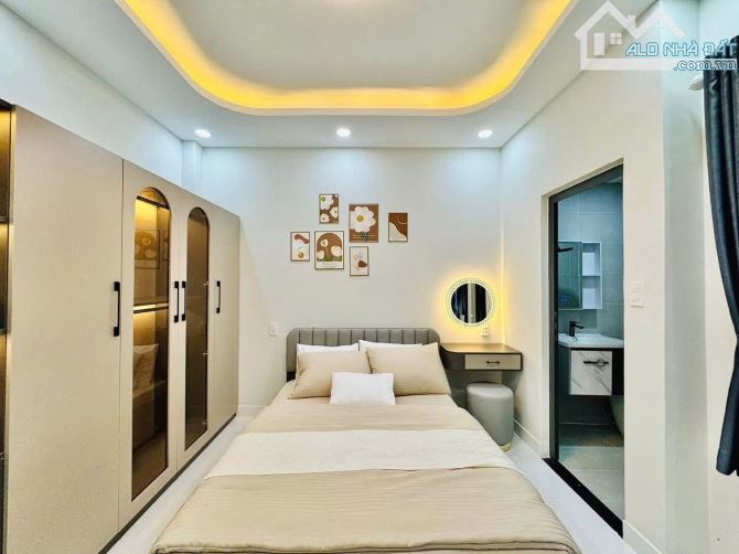 CẦN BÁN GẤP NHÀ LÊ THỊ BẠCH CÁT,P11,Quận 11-Giá:4tỷ890/56,7M2(4,2X13,5)-Sổ đẹp - 8