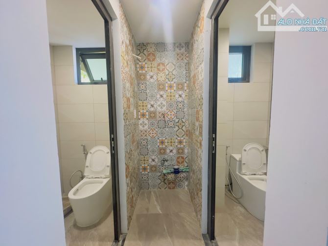 CHO THUÊ MẶT BẰNG 2 MẶT TIỀN ĐƯỜNG NGUYỄN TẤT THÀNH. LIÊN HỆ PHÚC NGAY - 8