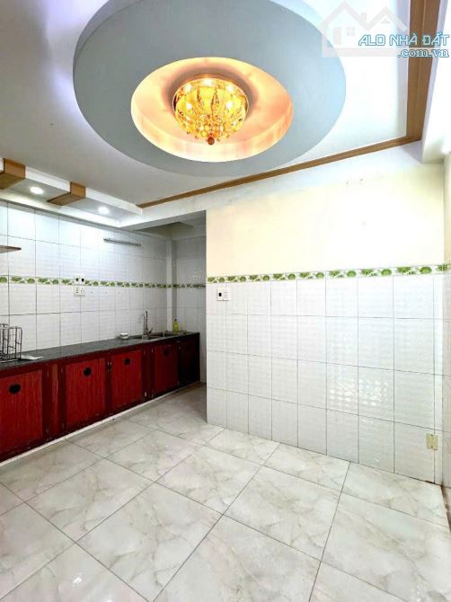Gò Vấp - 41m2 - 4Tầng - 3 PN - 5.1 tỷ - Hẻm ôtô- Hoàn công - SHR - 8