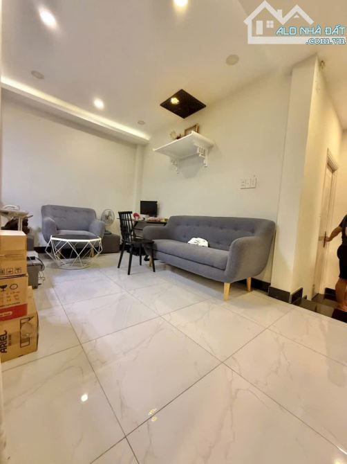 🏡 SIÊU PHẨM KẾ Q8 6M X 14M .3 TẦNG CHỈ 7TY2 TL CÁCH BX Q8 1 KM, CÁCH NG VĂN LINH 600M MT - 8