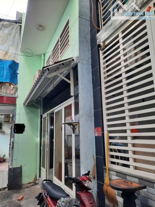 27M2 -3  TẦNG - HẺM 3M - CHỈ HƠN 4 TỶ- NGAY BV NHI ĐỒNG 1- HẺM THÔNG NGÃ BẢY - - 8