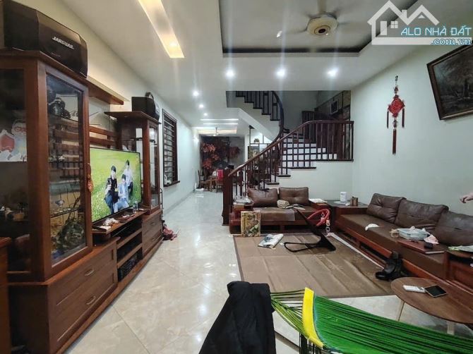 BÁN NHÀ PHỐ Ô CÁCH – 4 TẦNG, 4 PHÒNG NGỦ, Ô TÔ, CHUẨN BIỆT THỰ NGHỈ DƯỠNG, NHỈNH 13 TỶ - 8