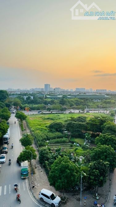 Tòa Nhà Văn Phòng 6 Tầng + 1 Tầng Hầm, LÔ GÓC, ĐƯỜNG 15M, 255M2 Vị Trí Kim Cương LONG BIÊN - 9