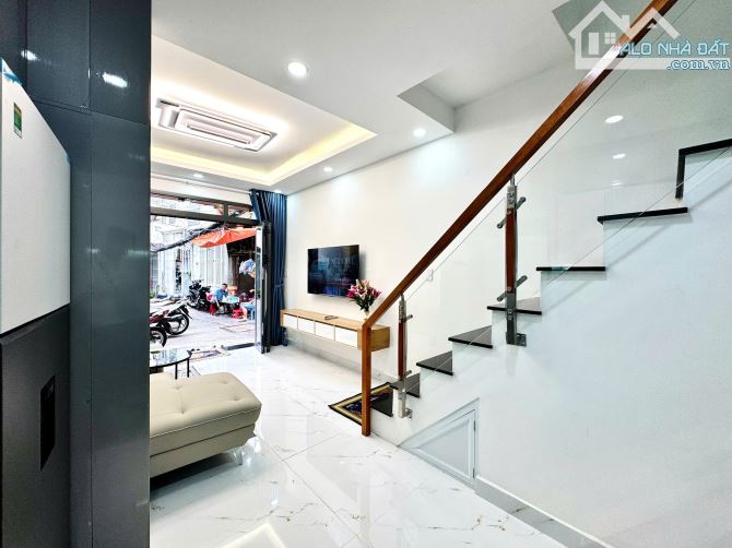 1. 🌟 Nhà Xinh Quận 1 – Trần Khắc Chân – Nở Hậu, Giá Chỉ 4.68 Tỷ TL - 9