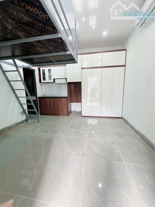 Cho Thuê CCMN 78 Quang Lãm Hà Đông 25m2 Gác Xép Cửa Sổ Ban Công Thang Máy Ful Đồ Trống 17P - 9