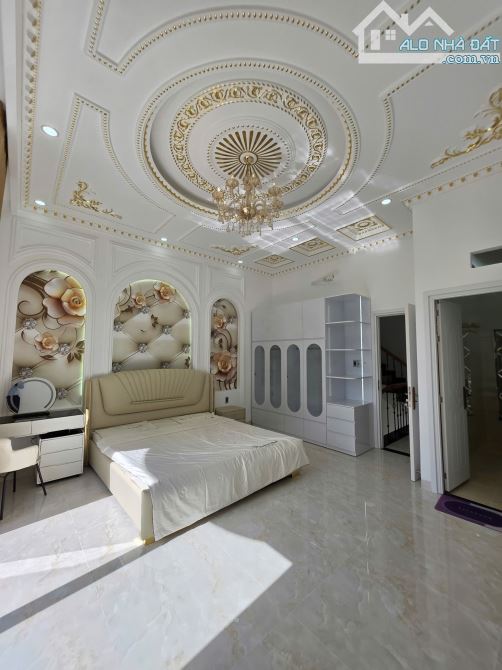 Bán nhà mới 1T2L 5x14m hoàn công, đường D1 KDC The Suncity, full nội thất - 9