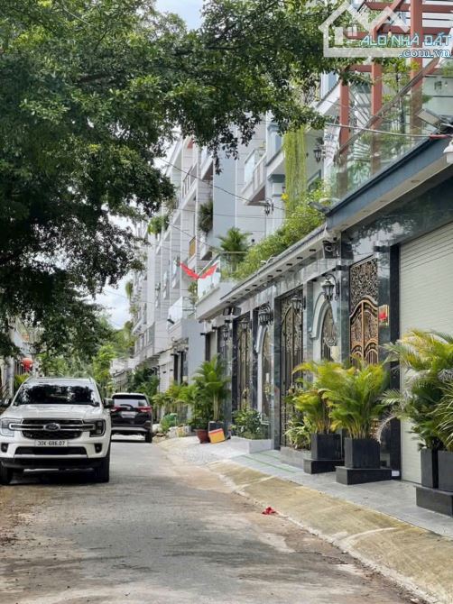 Bán nhà hẻm 6m 1942 Huỳnh Tấn Phát, NB, Dt 4 x18m, 3 lầu, ST. Giá 7,7 tỷ - 9