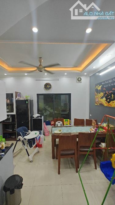 Hồ Đền Lừ 💥  61m - Phân Lô - Kinh Doanh - Ô Tô  -Thiết kế 4 tầng . Mặt tiền 5.3m . - 9