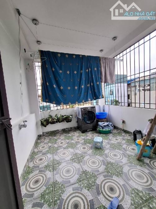🏡 BÁN NHÀ PHỐ NGUYỄN KHOÁI – 50M² -NGÕ 3 GÁC- 2 MẶT THOÁNG-Ở NGAY– 4 TẦNG – GIÁ 7.85 TỶ - 9