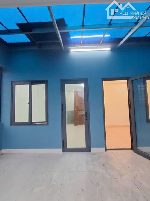 MT Lê Sát, 4 tầng mới, ngang 5.3m, Ở và KD đỉnh, giá 8.35 tỷ TL - 9