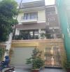 Bán nhà mặt phố Trạm Long Biên, DT: 90m2, Ô tô, Thang máy, Ở và kinh doanh, 37 tỷ xx.