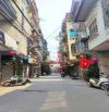 MẶT PHỐ Ô TÔ TRÁNH – BÁN ĐẤT TẶNG NHÀ – SỔ ĐỎ CÔNG CHỨNG LUÔN