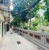 Bán nhà ngõ 158 Ngọc Hà, lô góc, nhỉnh 8 tỷ, 36m, 4 ngủ, gần hồ, cách ô tô 30m