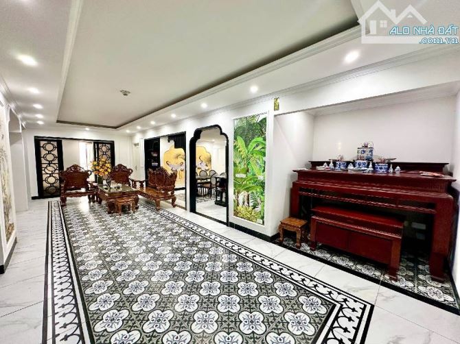 chung cư TSQ EURO Land Mỗ lao 202m 4ngủ,3 ban công,3WC Căn Góc, ở, cho thuê đều tốt - 1