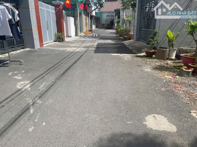 B.án lô Biệt Thư. Ngay chợ Trảng Dài. Chỉ 3ty890 👉Dt: 10x25m. Sổ Riêng quy hoạch ODT  ▪️v - 3