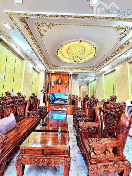 Bán nhà 3 tầng Tân cổ điển, Lái Thiêu, TTHC Thuận An, Nguyễn Văn Tiết chỉ hơn 4tỷ - 4