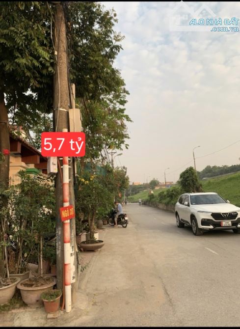 💥 HÀNG HIẾM BÁT KHỐI – NHÀ MỚI TINH – Ô TÔ ĐỖ CỔNG 💥VƯU SÔNG HỒNG   🏡 DT 31m², MT 3.6m,
