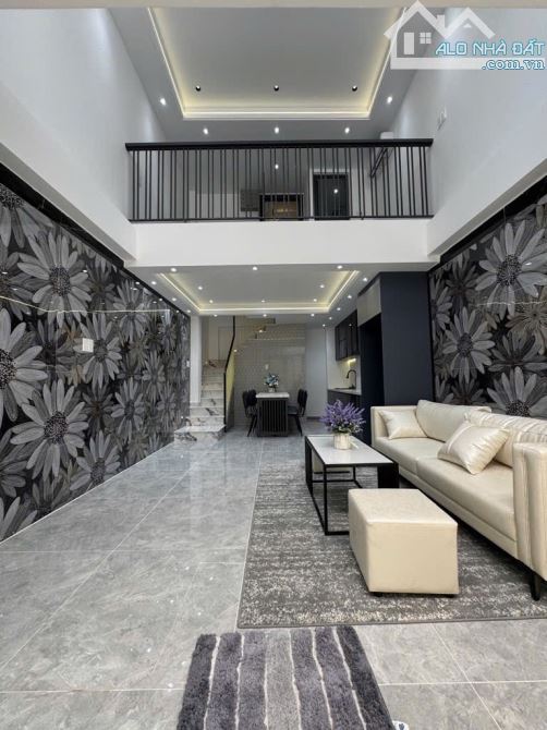 Bán nhà 5 tầng sát chợ hạnh thông tây, phường 8, gò vấp, 36m2, giá 5.x tỷ