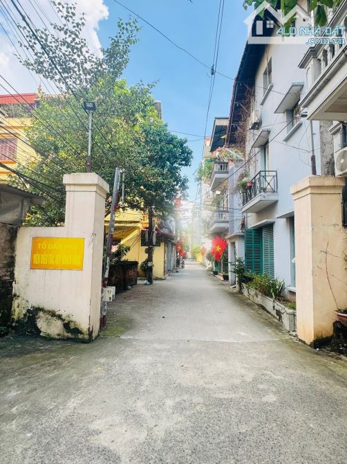 Vĩnh Quỳnh - Thanh Trì 72m đất, mặt tiền 4.8m, giá 11.5 tỷ thương lượng