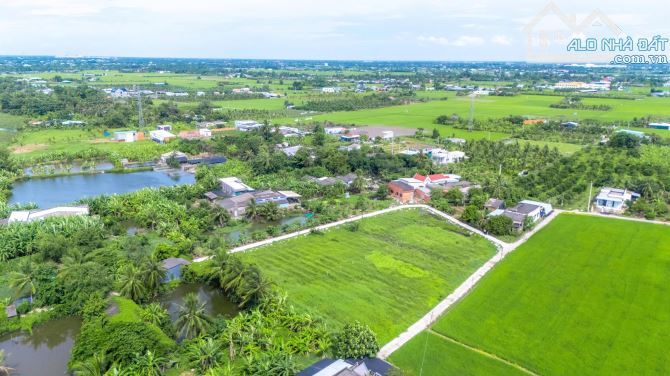 Đất Đẹp Vuông Vức Tại Tân Trụ, Long An – 1,1 Tỷ – Gần Đường Lớn, Tiện Ích Đầy Đủ!