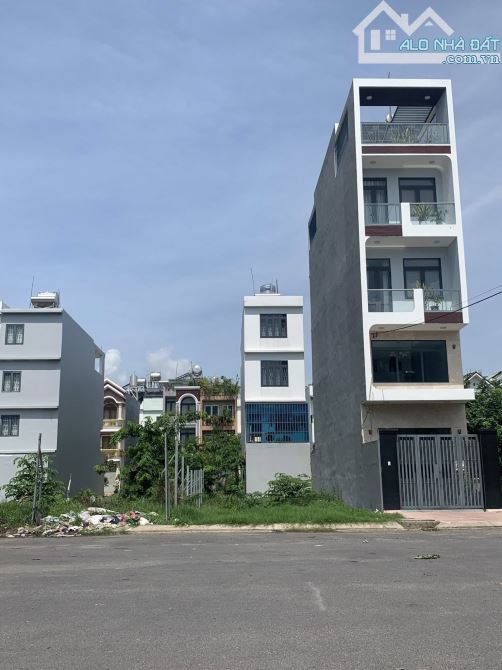 CẦN BÁN GẤP ĐẤT NỀN MT NHỰA 14M SHR,SÁT NGUYỄN HỮU TRÍ BC,GIÁ 1TY860/90M2