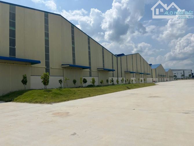 Cho thuê xưởng sản xuất 10.121m2 xây dựng mới 100% KCN Nhơn Trạch