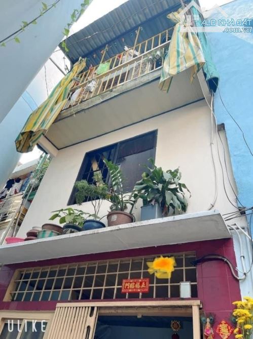 NHỈNH 2 TỶ NHÀ 3 TẦNG NGANG 4M, HẺM 4M CÁCH MT TRẦN BÌNH TRONG Q5 CHỈ 20M