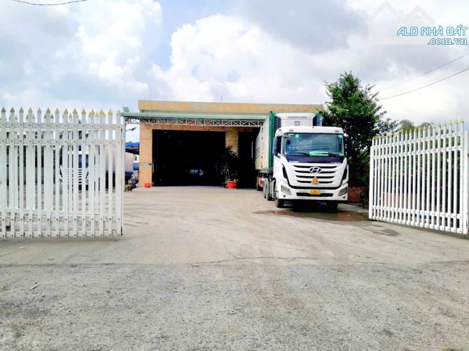 Gấp bán kho xưởng 1.100M², Mặt tiền Quốc lộ, H. Cao Lãnh Đồng Tháp