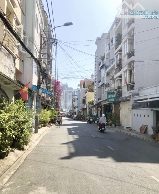 4 TẦNG - 61M2 - ĐƯỜNG SỐ TÂN QUY - LÂM VĂN BỀN - QUẬN 7 - NHỈNH 10T.Ỷ