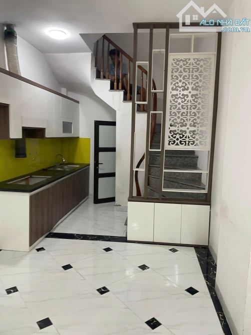 NHÀ AN DƯƠNG VƯƠNG- XÂY ĐẸP - GẦN OTO TRÁNH PHỐ 31M2 - 7,25 TỶ