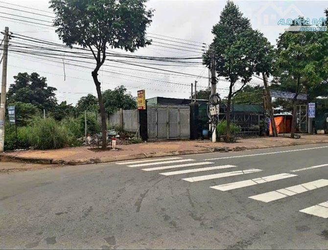 Cần bán mặt tiền đường Nguyễn chí thanh, 5 tỉ3 chính chủ ,