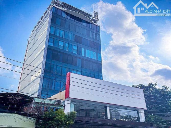 Bán tòa nhà MT Cách Mạng Tháng 8, Q3 – Hầm + 10T, HĐT 435tr/tháng, giá 175 tỷ”