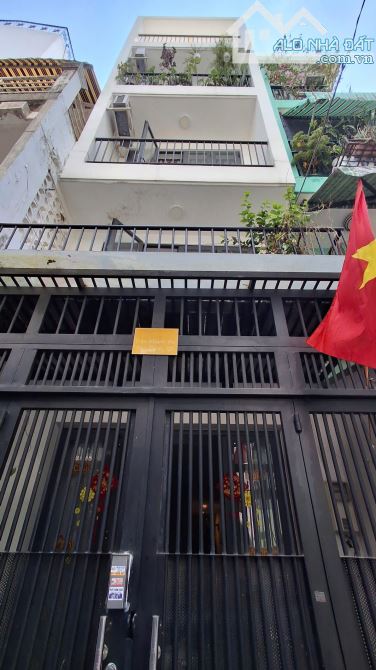 Bán CHDV Đường Trần Khánh Dư Quận 1.KC:5 Tầng.Giá 9 tỷ