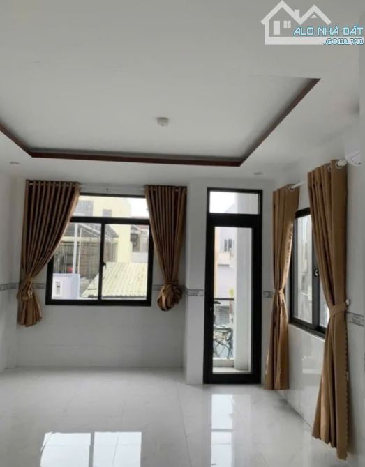 Nhà 4 tầng kiệt oto Trưng Nữ Vương . Dòng tiền 14tr/tháng . Giá : 5tỷ2 thương lượng