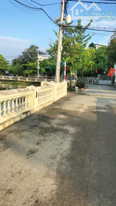 Cần Bán Gấp-266m Mặt Hồ Điều Hoà_Kiêu Kỵ Cạnh Trục 5B Vinocp- Trung Tâm Gần Phố Sầm Uất