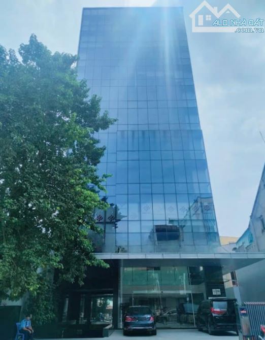 Ngộp bank Bán Tòa nhà mới MT Âu Cơ, Tân Bình - 10x32m - hầm 9 tầng -HĐT 300 triệu giá 79Ty