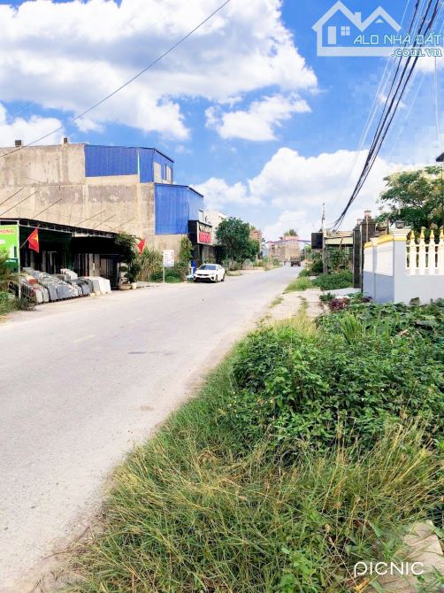 Bán 150m2 đất mặt đường liên xã Minh Tân
