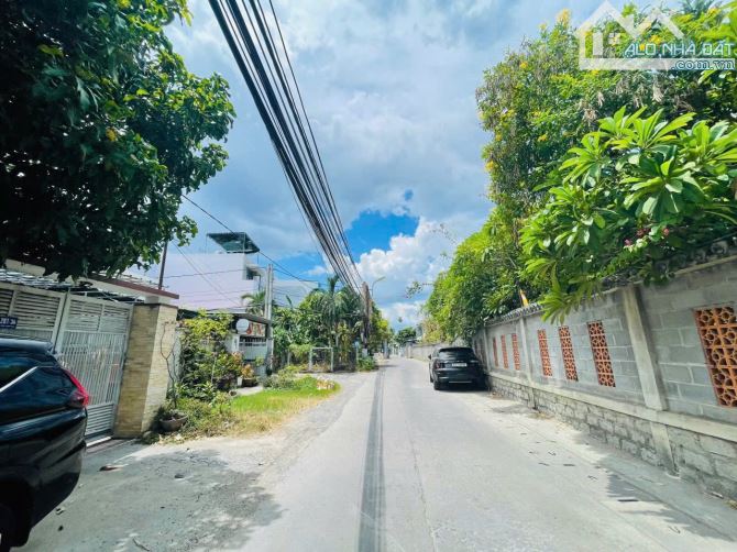 Bán Đất Mặt Tiền Xóm Chiếu Vĩnh Ngọc - Nha Trang