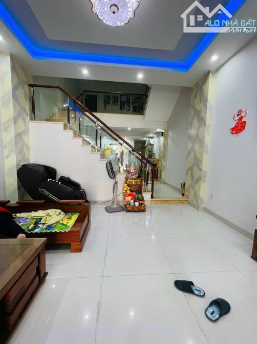 🔜💥Cho thuê nhà Tố Hữu - Gần ngay Núi Thành
