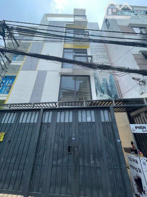 BÁN TÒA NHÀ CHDV 17 PHÒNG – KHU VIP PHAN XÍCH LONG