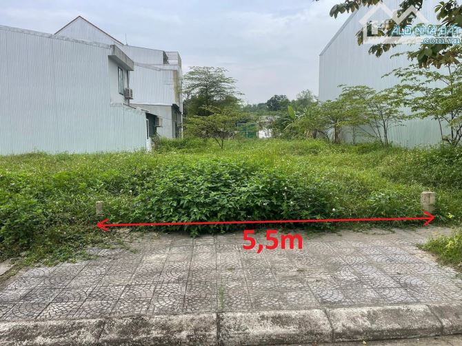 Bán đất 143m2 mặt tiền đường Trần Thị Tâm, KQH Bàu Vá, phường Thủy Xuân, TP Huế