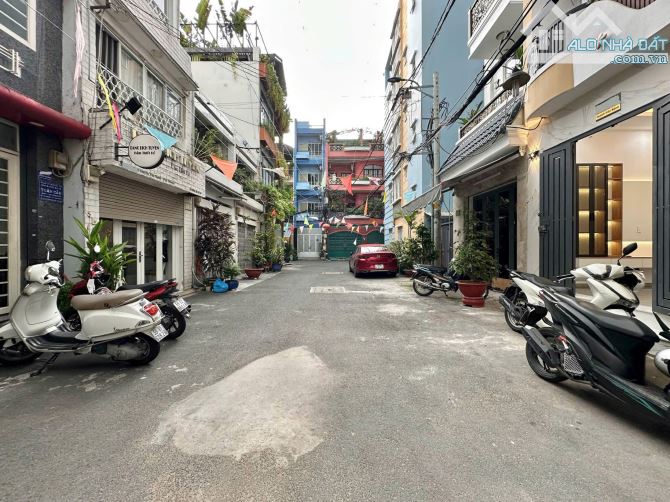 Bán nhà GÓC 2MT XÔ VIẾT NGHỆ TĨNH P26 Q.Bình Thạnh, DT 4x16m, 5 tầng, Giá 10.7 tỷ