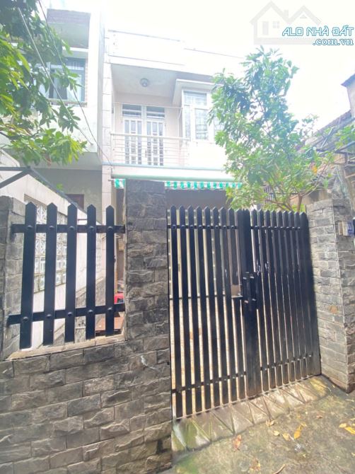 BÁN NHÀ NGUYỄN VĂN QUÁ QUẬN 12 - 2 TẦNG 3 PHÒNG 81M2 - GẦN QUANG TRUNG  - 4 TỈ