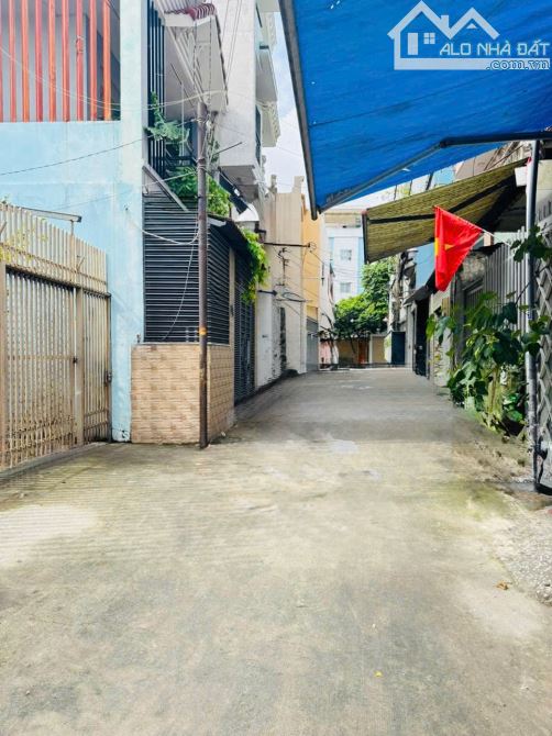 BÁN NHÀ HX TẢI BÀU CÁT – DT 90M² – NỞ HẬU ĐẸP – ĐANG CHO THUÊ 16TR/TH – GIẢM CÒN 9.5 TỶ.