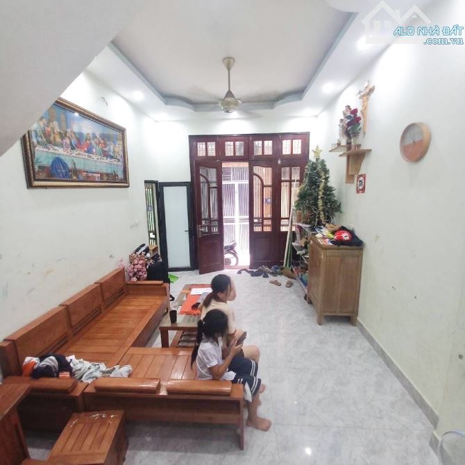 CHÍNH CHỦ CẦN BÁN NHÀ BÀ TRIỆU HÀ TRÌ 52 MÉT,4 TẦNG GIÁ 7.8 TỶ