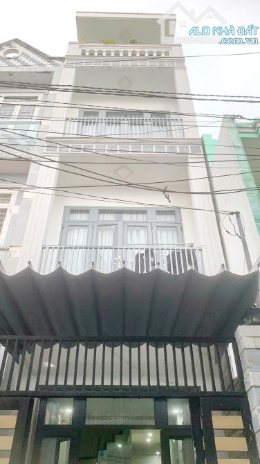 Bán nhà đẹp 2 lầu gần MT Phạm Thế Hiển Phường 4 Quận 8