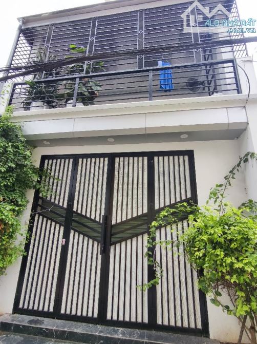 Bán đất tặng nhà đông la hoài đức 86m2. 6,4 tỉ